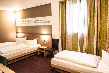 Hotel Mainstation 3*